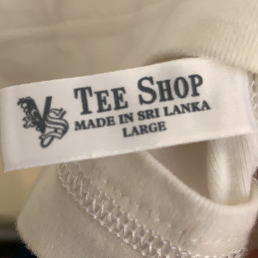 White tee - Picture 3 of 3